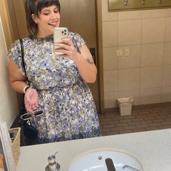 Meet your Posher, Allison - Picture 6 of 6